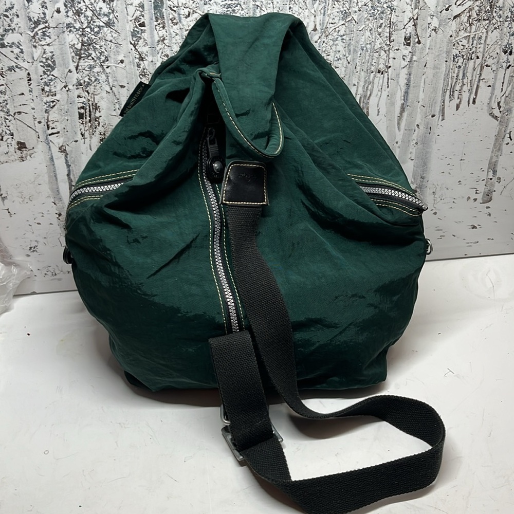 Urban Outfitters Kipling Shadow Sling Backpack - Picture 4 of 10